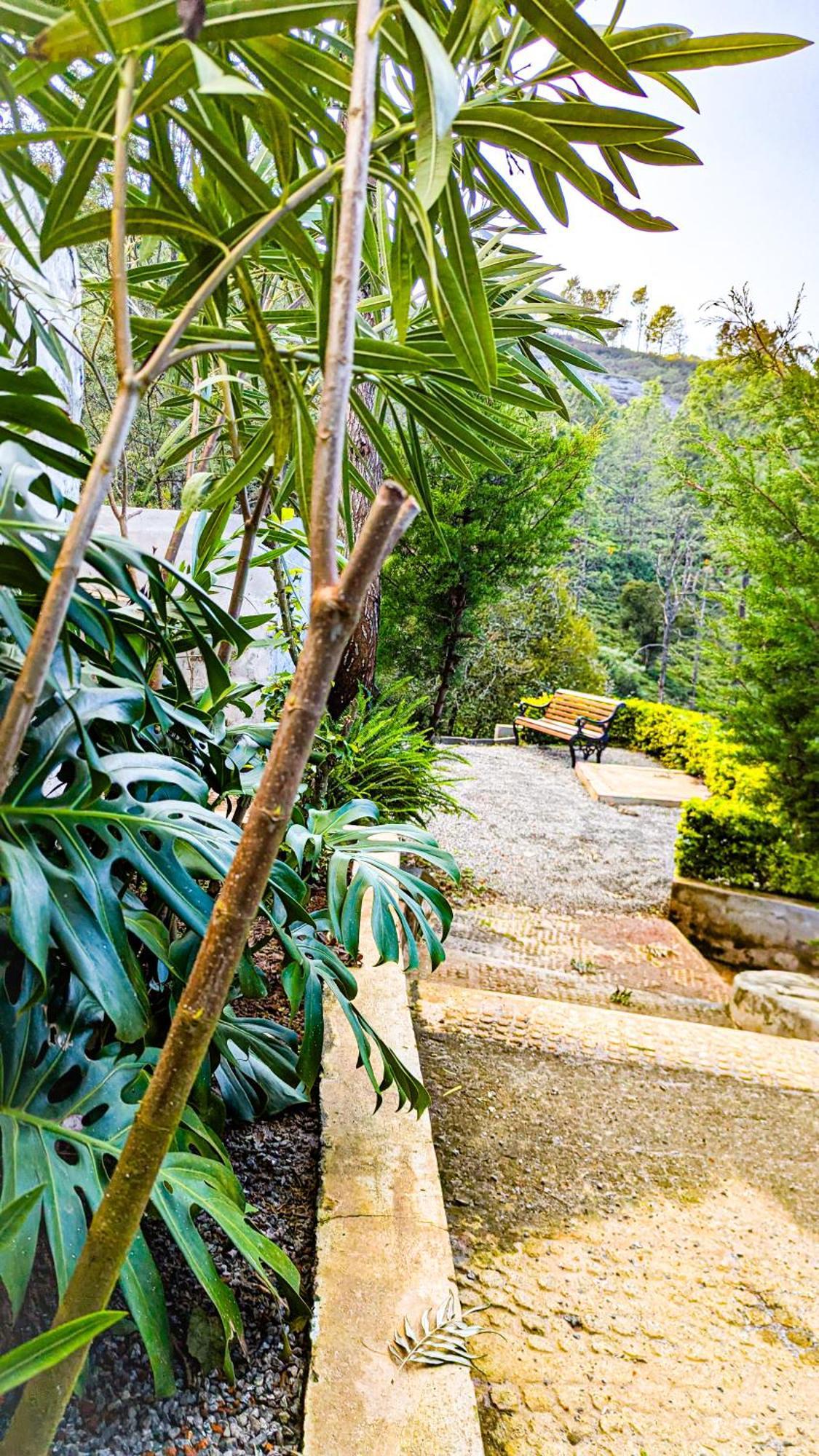 Valley View Inn, קוטאגירי מראה חיצוני תמונה