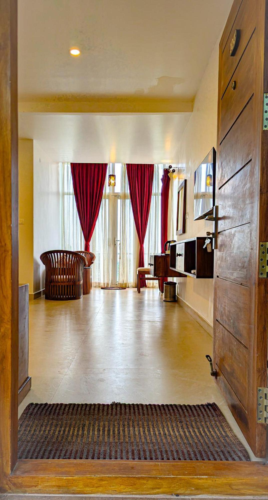 Valley View Inn, קוטאגירי מראה חיצוני תמונה