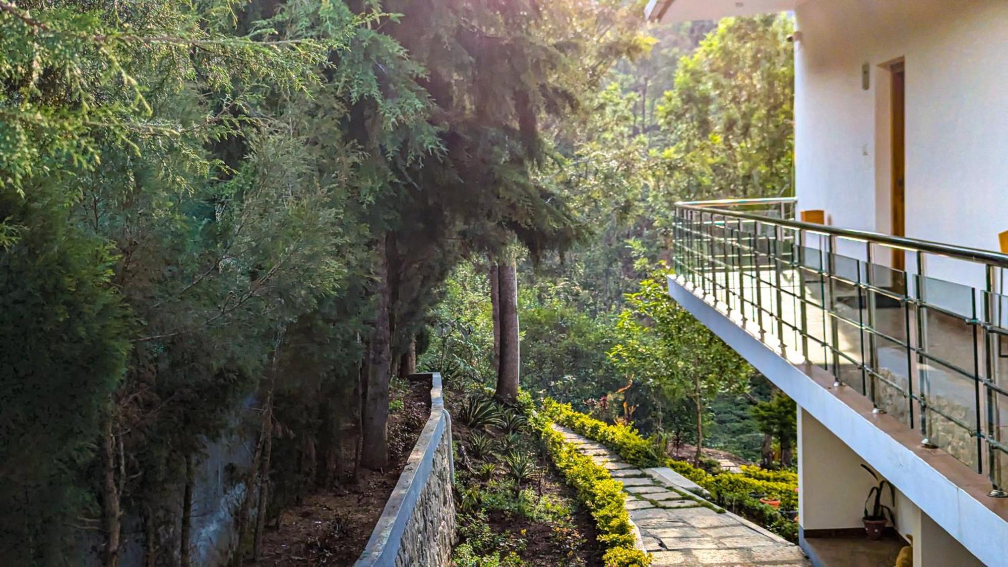 Valley View Inn, קוטאגירי מראה חיצוני תמונה